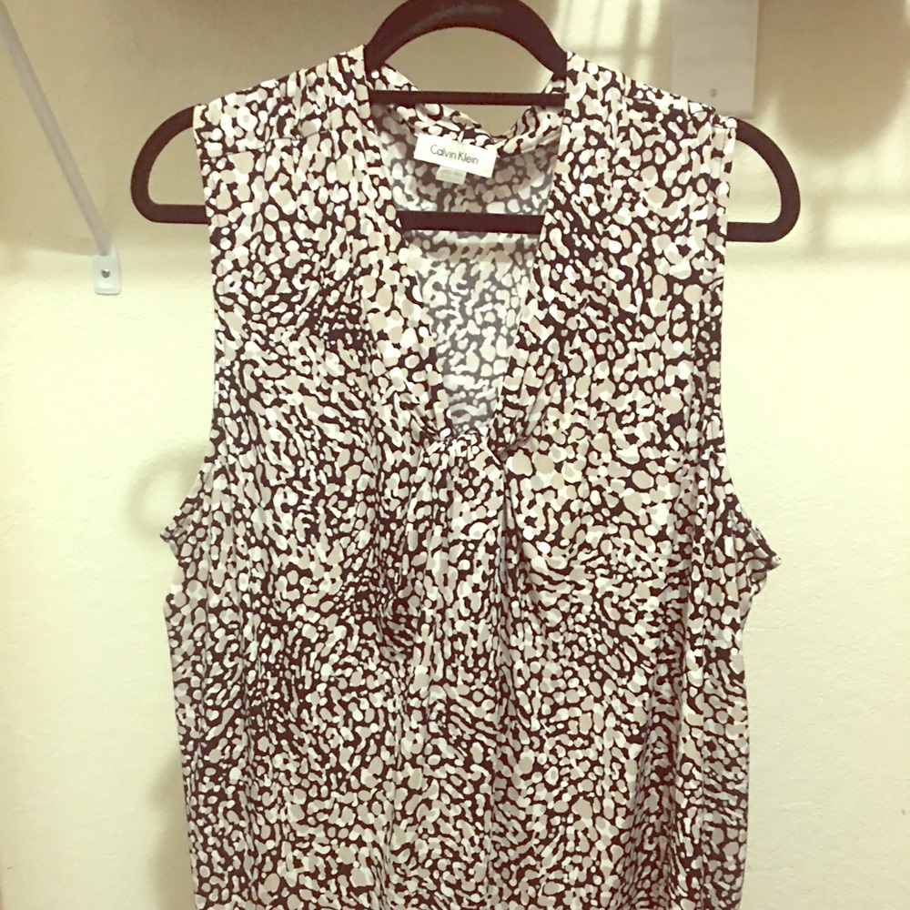 Calvin Klein knot front Spotted Top